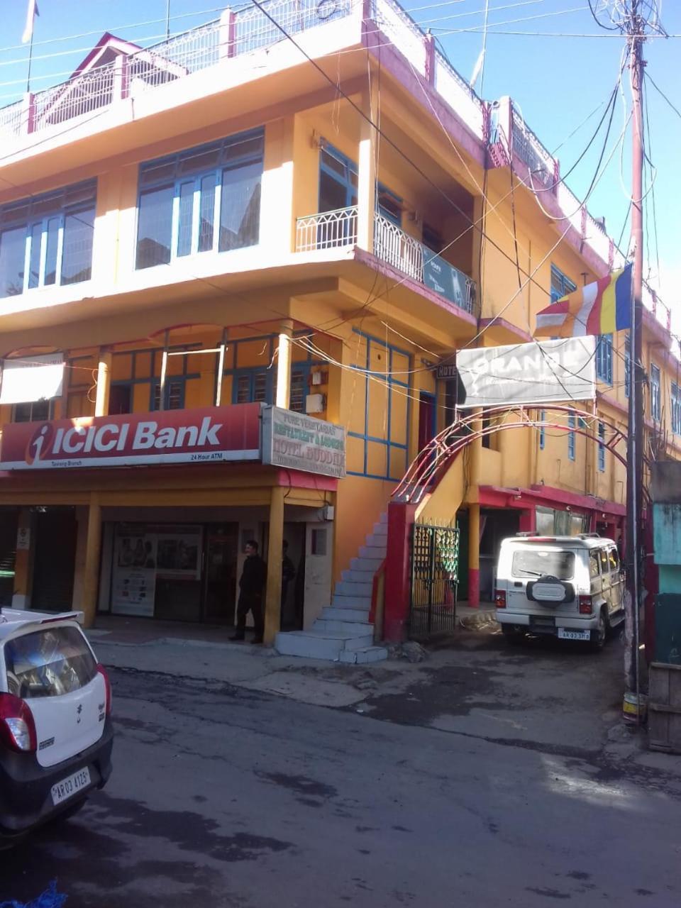 Vamoose Buddha Hotel Tawang Exterior photo